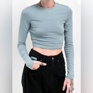 NWOT Zine Havanna Lead Buckle Long Sleeve Crop Tee - Size L